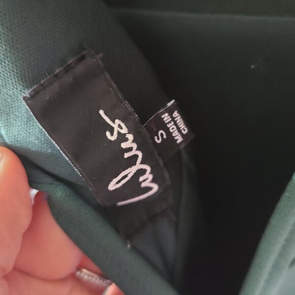 Lulus long lace sleeve floor length dress with open back - Picture 2 of 4